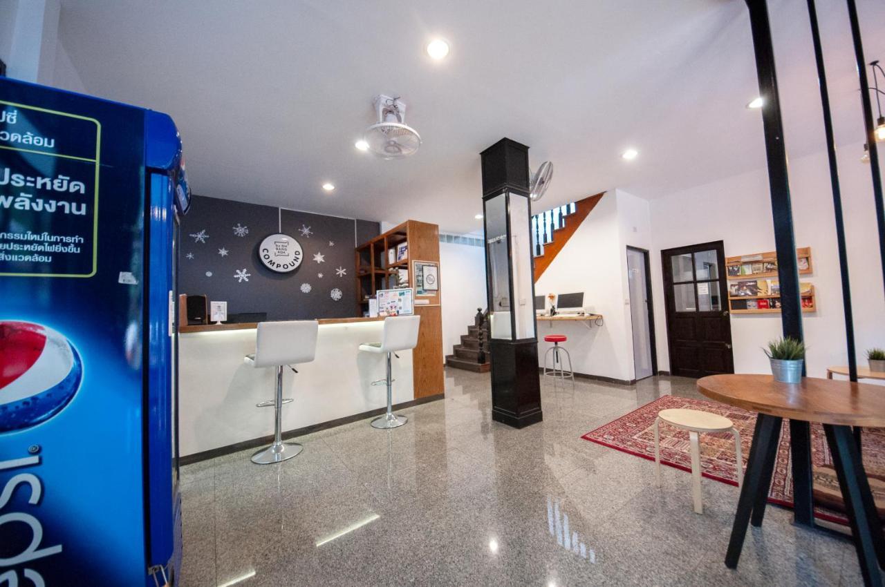 The Hidden House Hostel Банкок Екстериор снимка